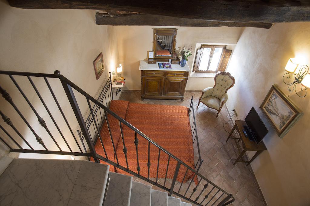 Camere Dentro Il Castello Monteriggioni Oda fotoğraf
